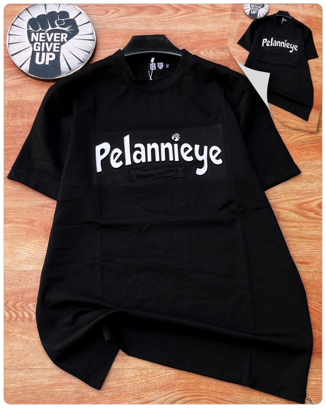 Thick & stretchy t-shirt