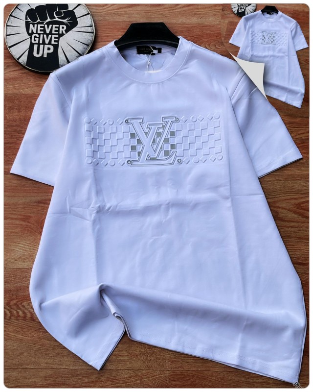 Thick & stretchy t-shirt