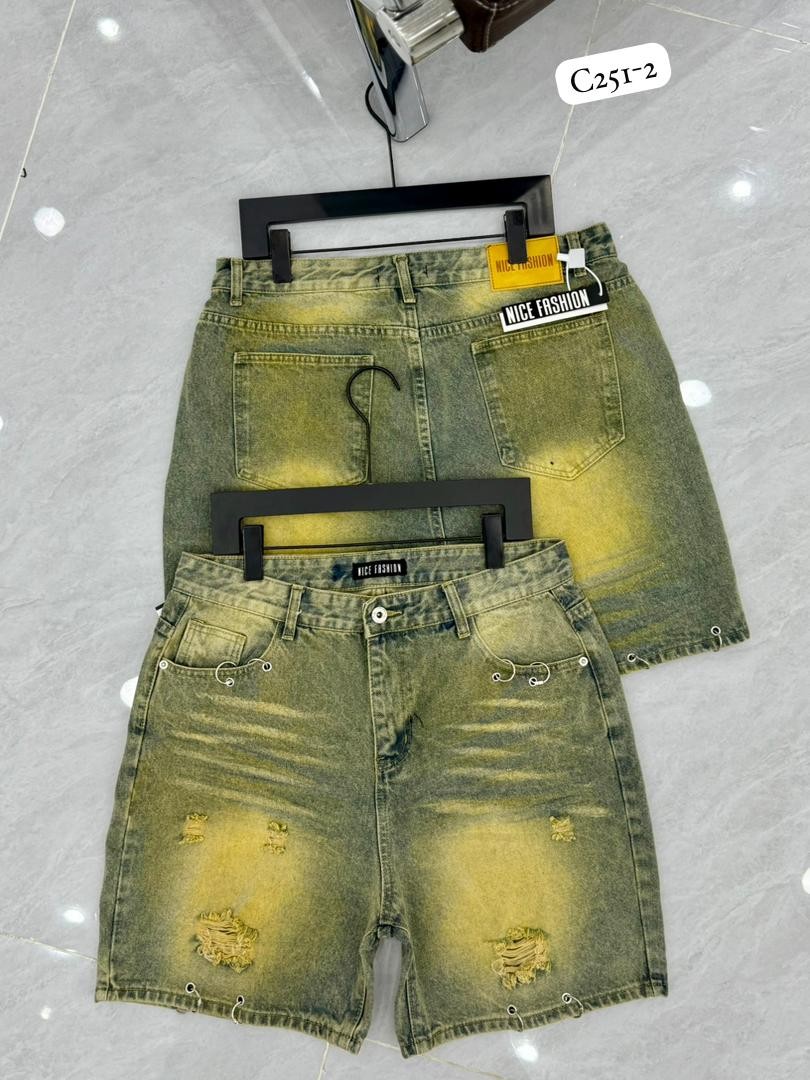Luxury jean short 32-38
